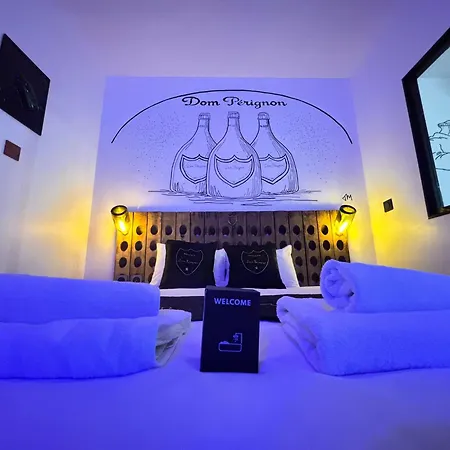 La Dom Perignon Jacuzzi Et Sauna Au Centre Апартаменты Эперне